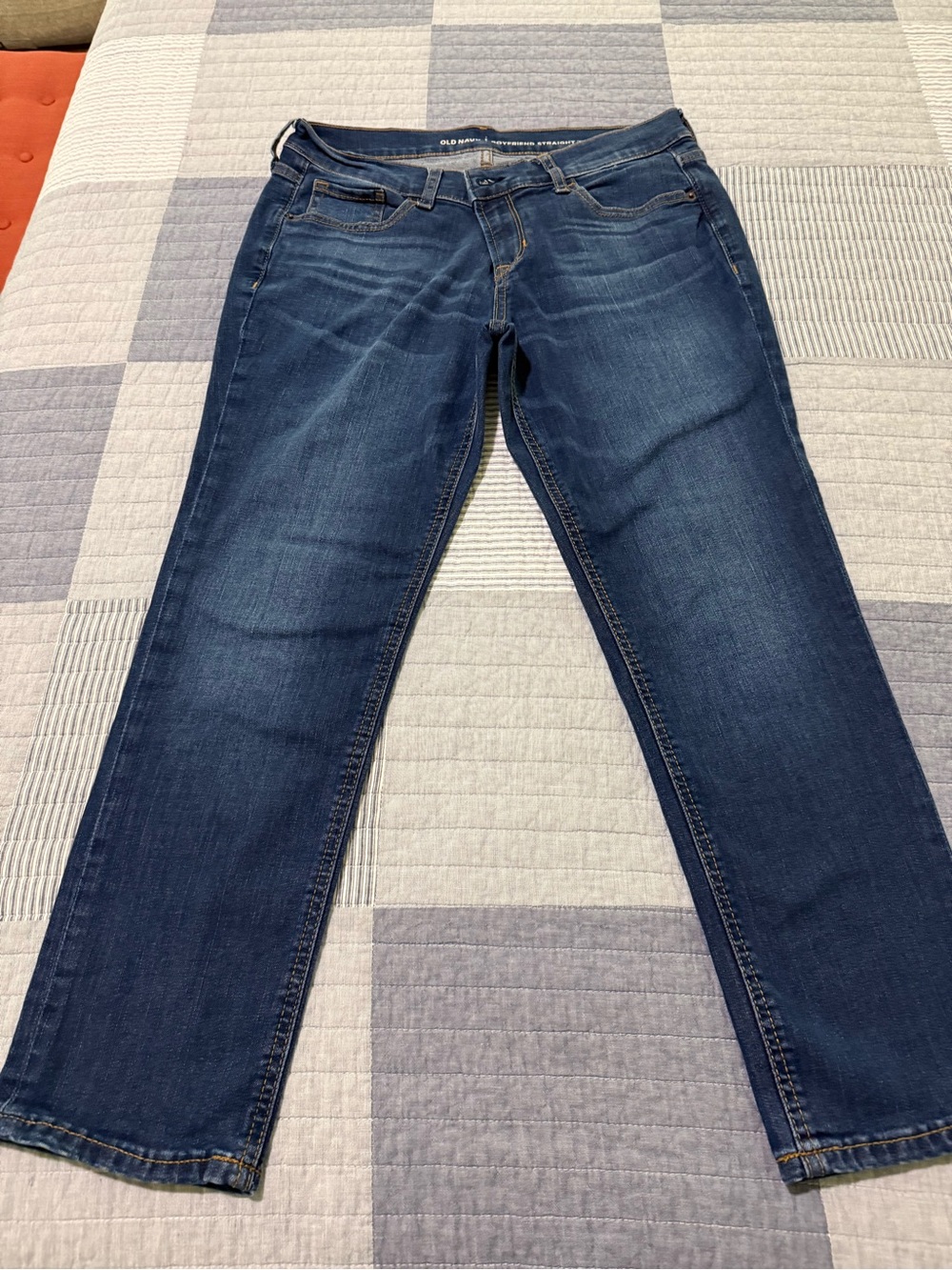 Old Navy Women's Straight Leg Jeans in Dark Blue Denim